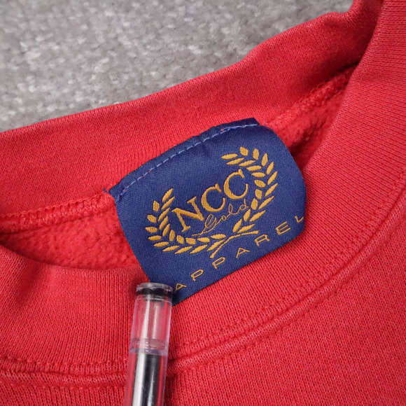 Vintage USA Flag Embroidered Medium Red Long Sleeve Pullover Sweatshirt - Picture 5 of 11